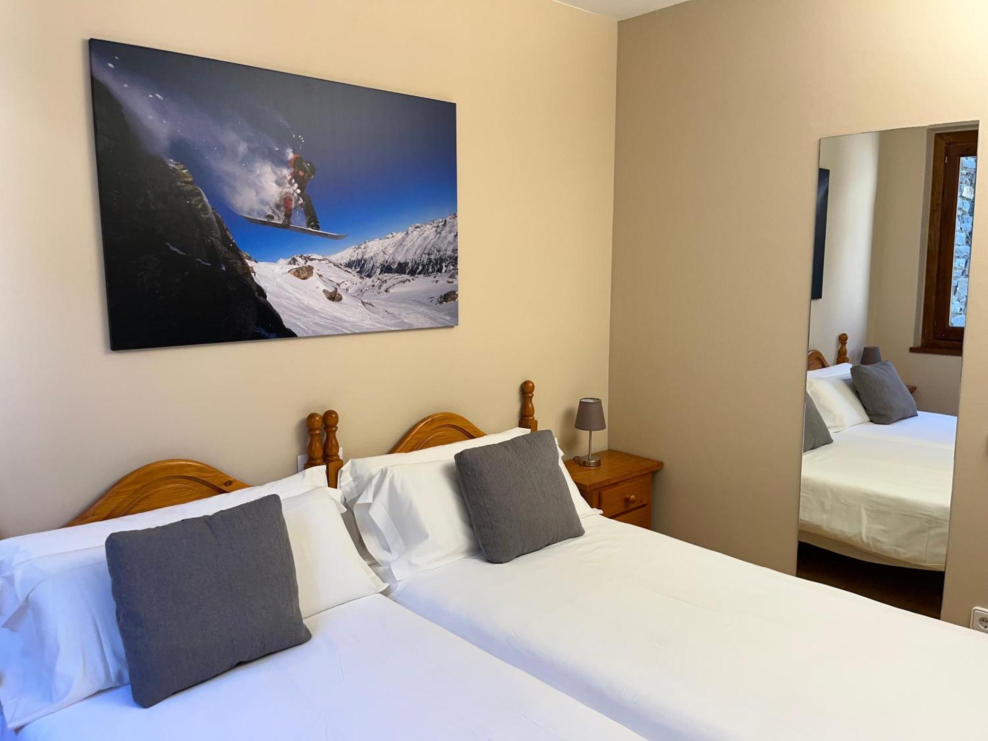 Wuau! Apartamentos Solana De Ransol Exteriör bild